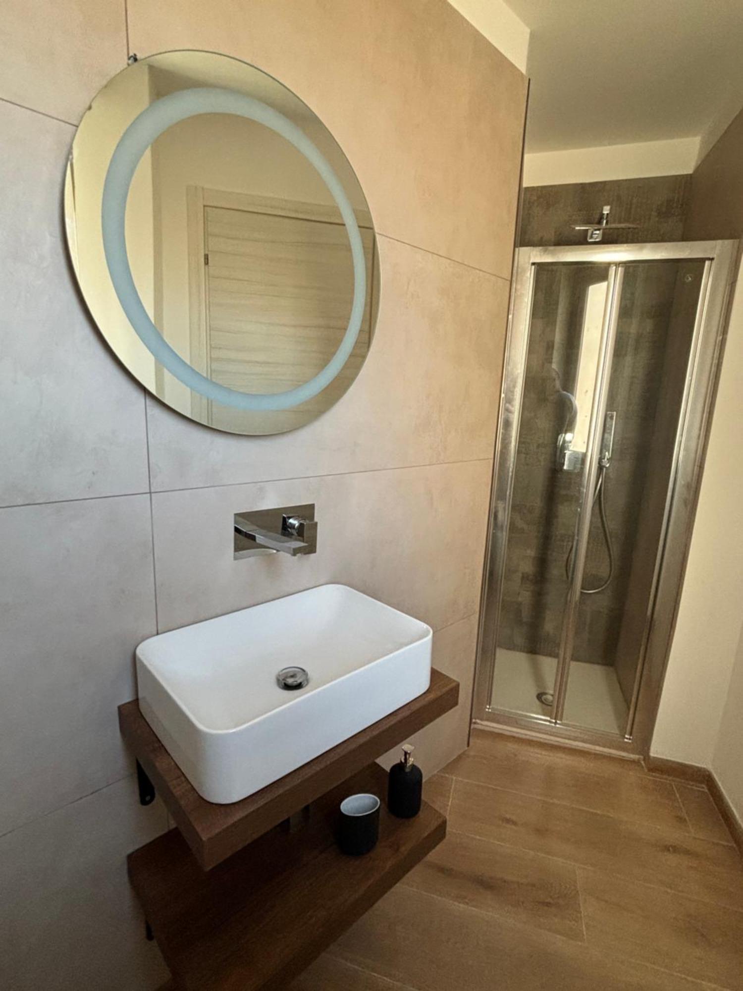 Perni Rooms Palermo Exterior photo